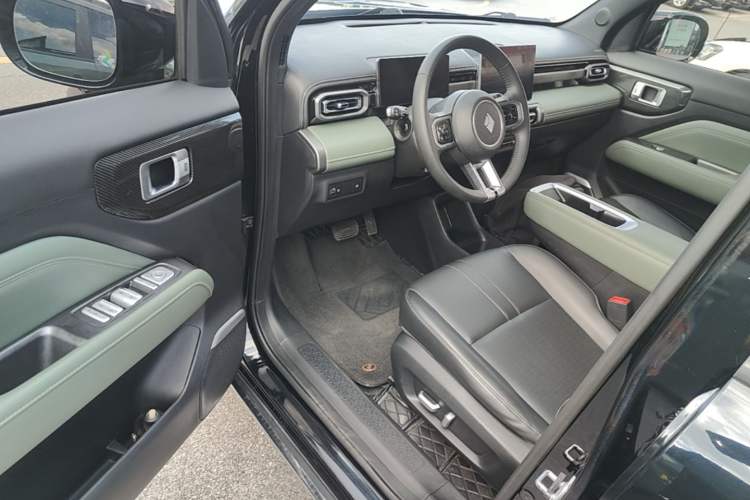 Used Baojun Spark EUV 2024 Flagship Edition 4 Seats Driver Seat