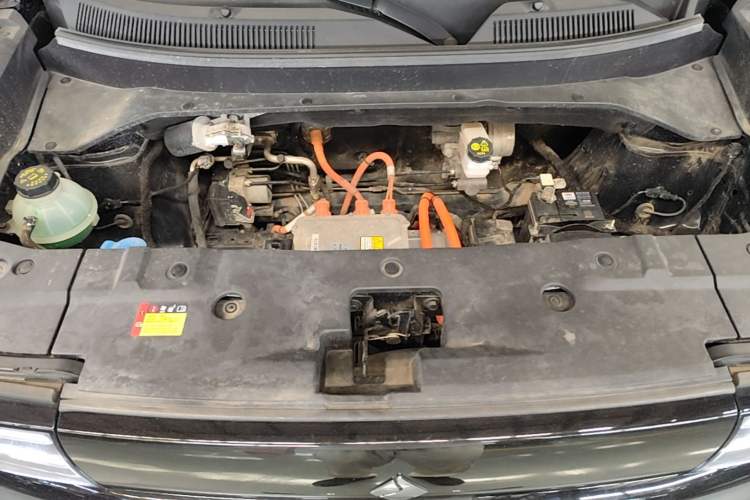 Used Baojun Spark EUV 2024 Prestige Edition 4 Seats Engine Bay