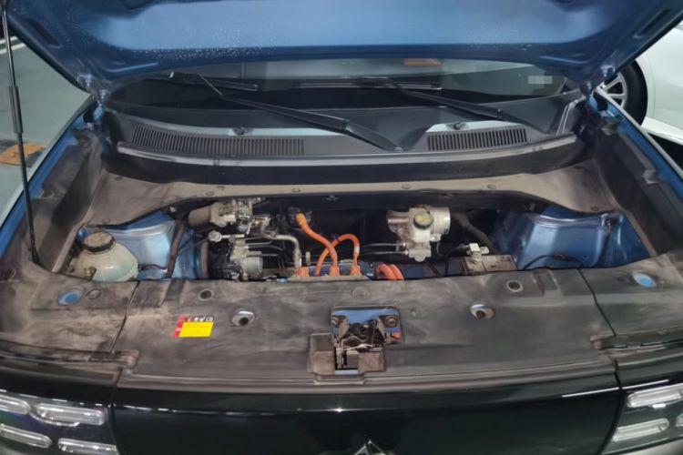 Used Baojun Spark EUV 2024 Prestige Edition 4 Seats Engine Bay