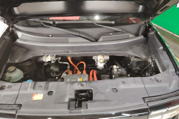 Used Baojun Spark EUV 2024 Prestige Edition 4 Seats Engine Bay