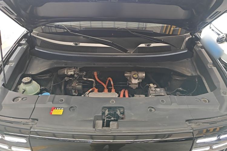 Used Baojun Spark EUV 2024 Prestige Edition 4 Seats Engine Bay