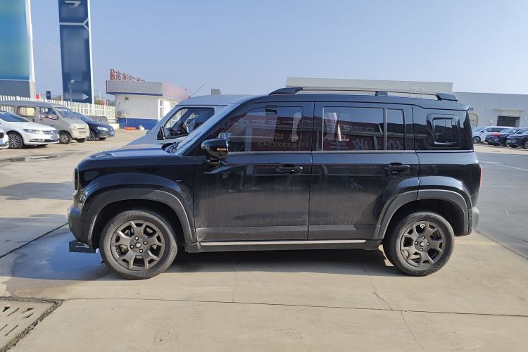 Used Baojun Spark EUV 2024 Prestige Edition 4 Seats Exterior 3