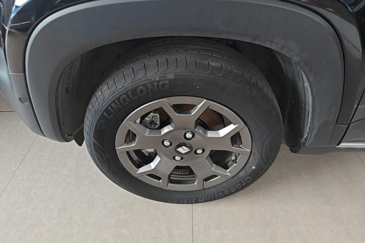 Used Baojun Spark EUV 2024 Prestige Edition 4 Seats Exterior 4