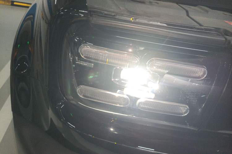 Used Baojun Spark EUV 2024 Prestige Edition 4 Seats Exterior 6