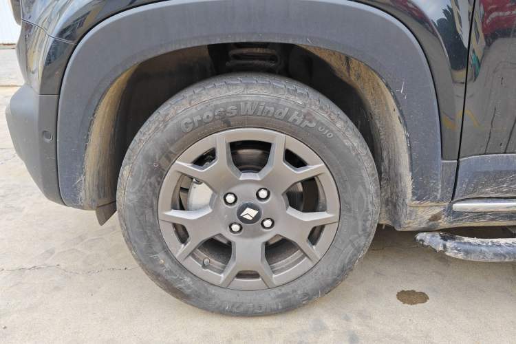 Used Baojun Spark EUV 2024 Prestige Edition 4 Seats Exterior 7