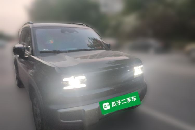 Used Baojun Spark EUV 2024 Prestige Edition 4 Seats Front Right 45 Deg