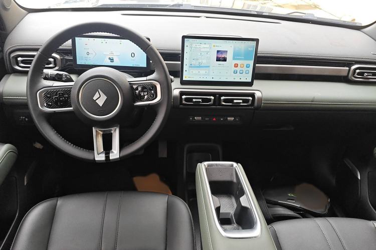 Used Baojun Spark EUV 2024 Prestige Edition 4 Seats Interior 2