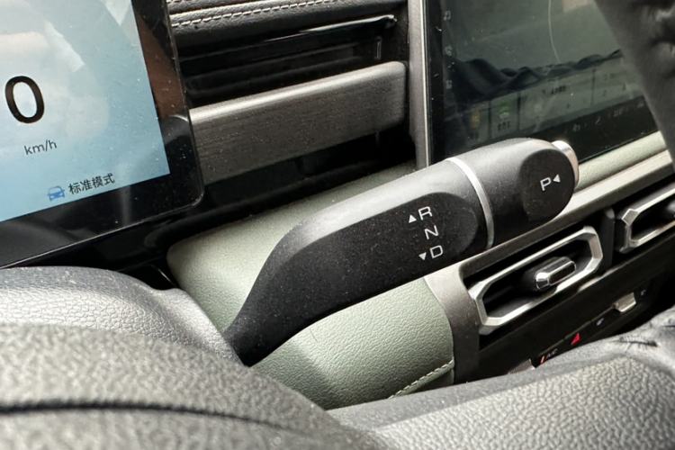 Used Baojun Spark EUV 2024 Flagship Edition 4 Seats Interior 9