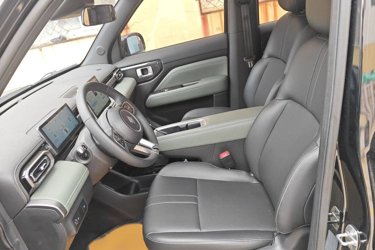 Used Baojun Spark EUV 2024 Prestige Edition 4 Seats Left Front Seat