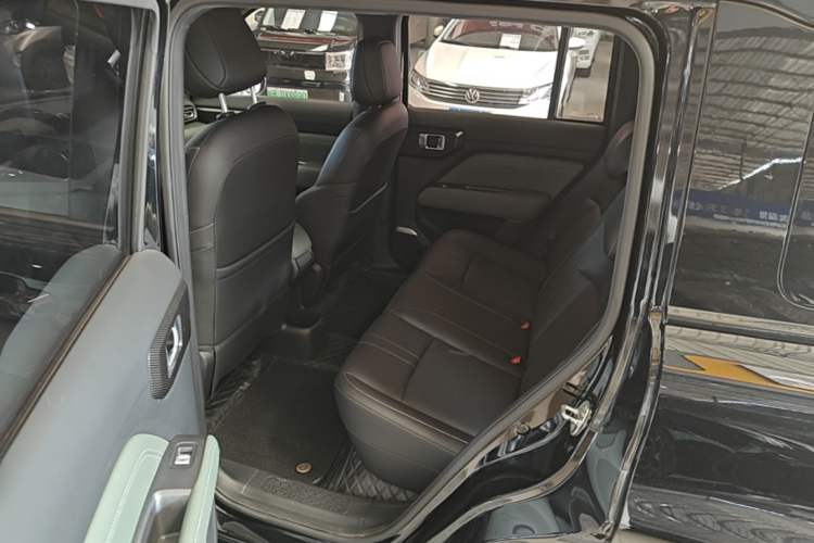 Used Baojun Spark EUV 2024 Prestige Edition 4 Seats Left Rear Seat