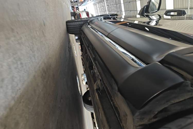 Used Baojun Spark EUV 2024 Prestige Edition 4 Seats Left Side Sill
