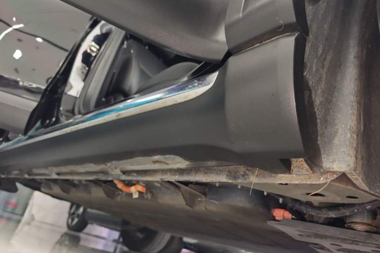 Used Baojun Spark EUV 2024 Flagship Edition 4 Seats Right Side Sill