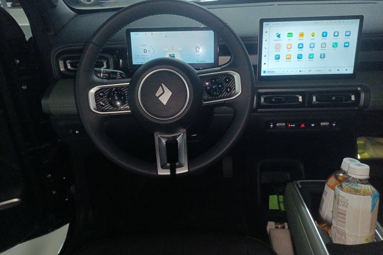 Used Baojun Spark EUV 2024 Prestige Edition 4 Seats Steering Wheel