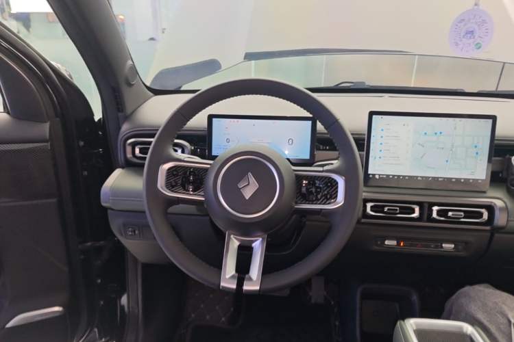 Used Baojun Spark EUV 2024 Flagship Edition 4 Seats Steering Wheel