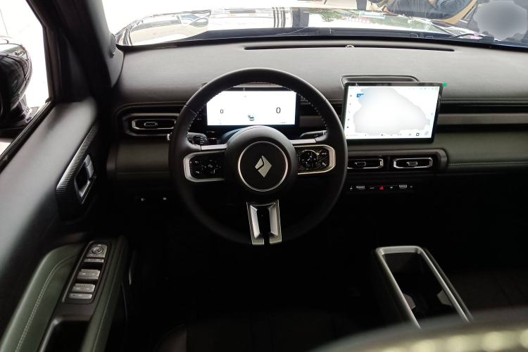 Used Baojun Spark EUV 2024 Prestige Edition 4 Seats Steering Wheel