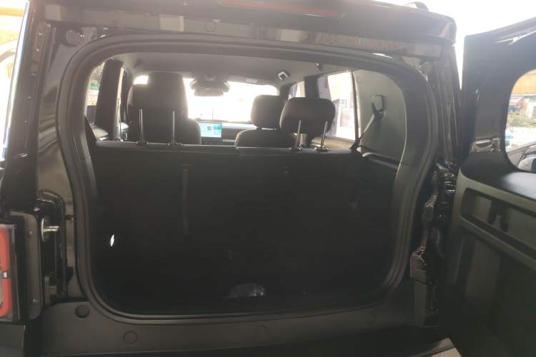 Used Baojun Spark EUV 2024 Prestige Edition 4 Seats Trunk