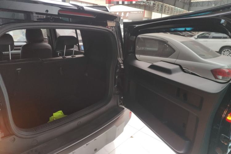 Used Baojun Spark EUV 2024 Prestige Edition 4 Seats Trunk