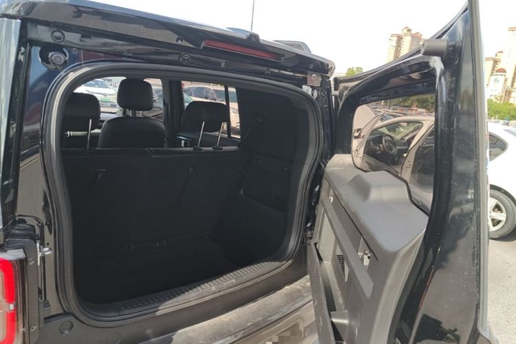 Used Baojun Spark EUV 2024 Flagship Edition 4 Seats Trunk