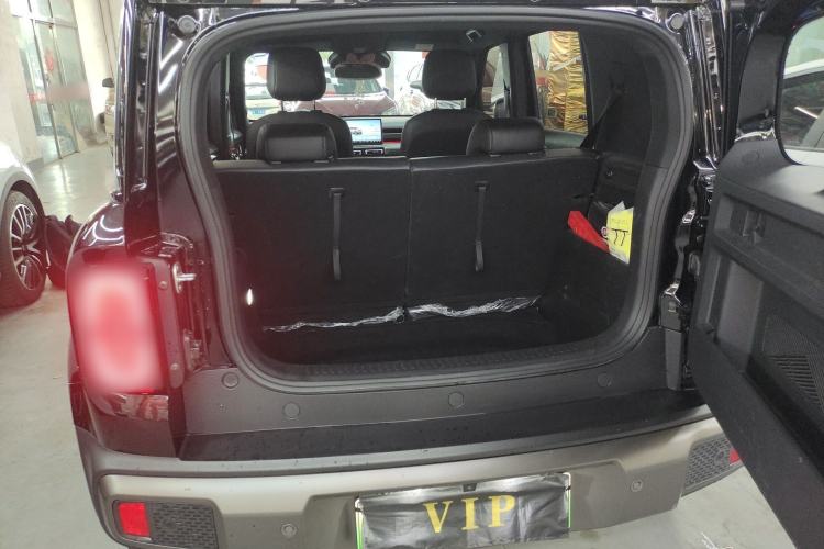 Used Baojun Spark EUV 2024 Prestige Edition 4 Seats Trunk