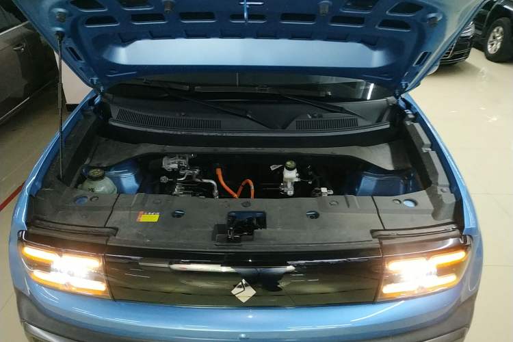 Used Baojun Spark EUV 2024 Flagship Edition 4 Seats Engine Bay