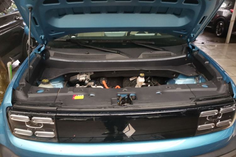 Used Baojun Spark EUV 2024 Flagship Edition 4 Seats Engine Bay