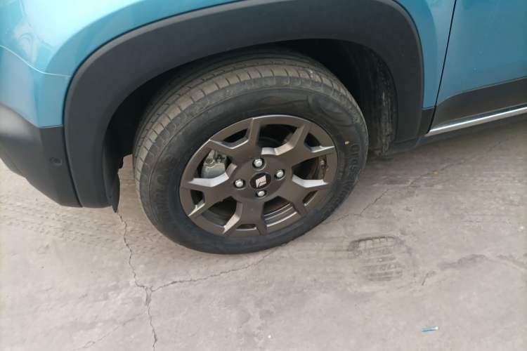 Used Baojun Spark EUV 2024 Prestige Edition 4 Seats Exterior 3