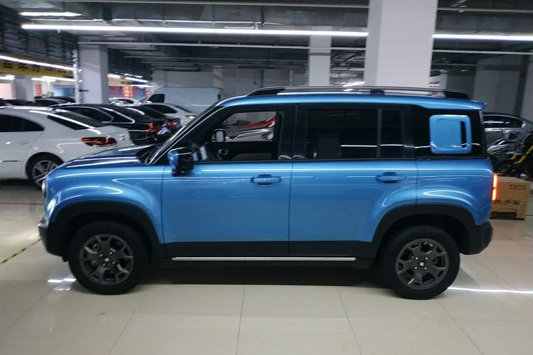Used Baojun Spark EUV 2024 Flagship Edition 4 Seats Exterior 3