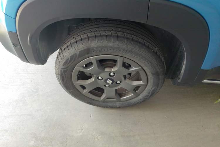 Used Baojun Spark EUV 2024 Prestige Edition 4 Seats Exterior 5