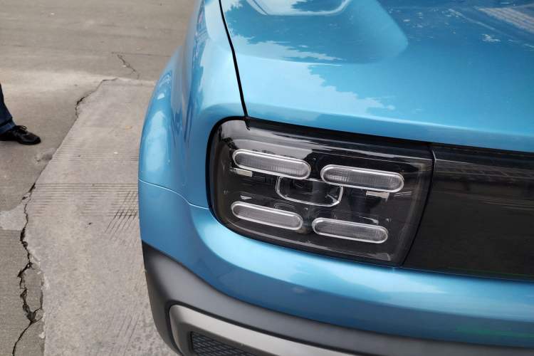 Used Baojun Spark EUV 2024 Prestige Edition 4 Seats Exterior 6