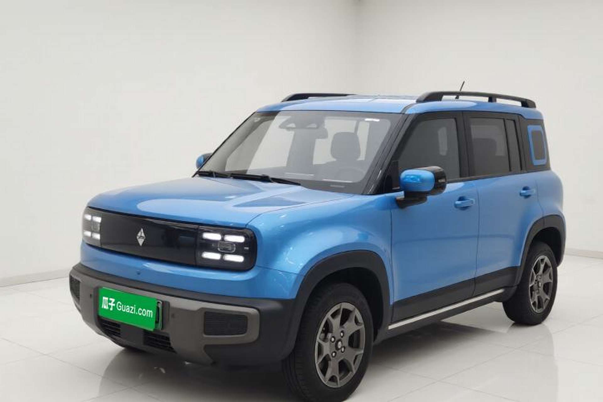 Used Baojun Spark EUV 2024 Prestige Edition 4 Seats Front Left 45 Deg