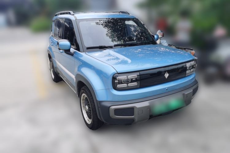 Used Baojun Spark EUV 2024 Prestige Edition 4 Seats Front Right 45 Deg