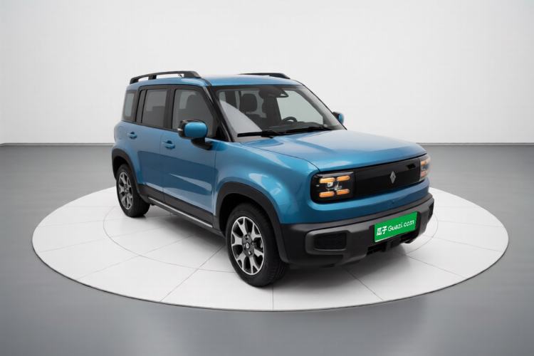 Used Baojun Spark EUV 2024 Prestige Edition 4 Seats Front Right 45 Deg