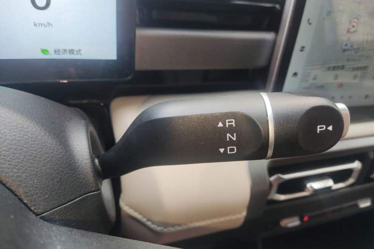 Used Baojun Spark EUV 2024 Prestige Edition 4 Seats Gear Lever