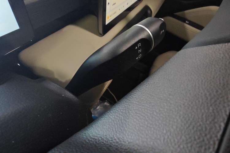 Used Baojun Spark EUV 2024 Flagship Edition 4 Seats Gear Lever