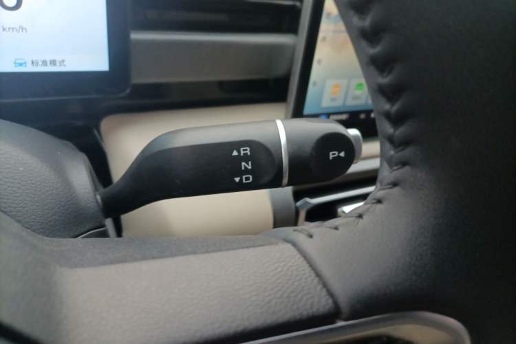 Used Baojun Spark EUV 2024 Prestige Edition 4 Seats Gear Lever
