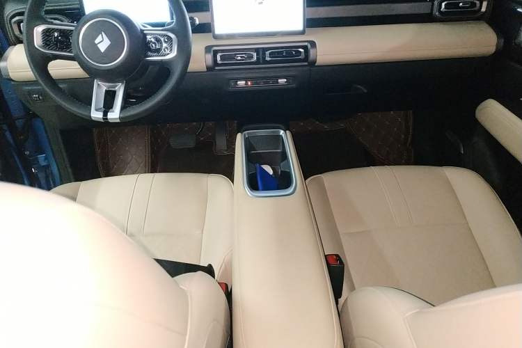 Used Baojun Spark EUV 2024 Flagship Edition 4 Seats Gear Lever