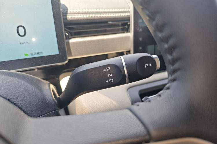 Used Baojun Spark EUV 2024 Prestige Edition 4 Seats Gear Lever