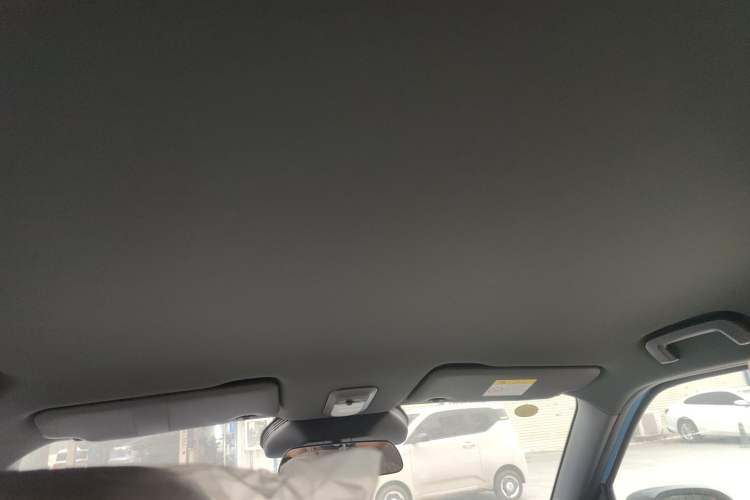 Used Baojun Spark EUV 2024 Prestige Edition 4 Seats Headliner