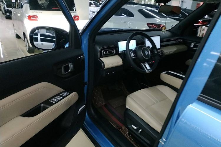 Used Baojun Spark EUV 2024 Flagship Edition 4 Seats Interior 3