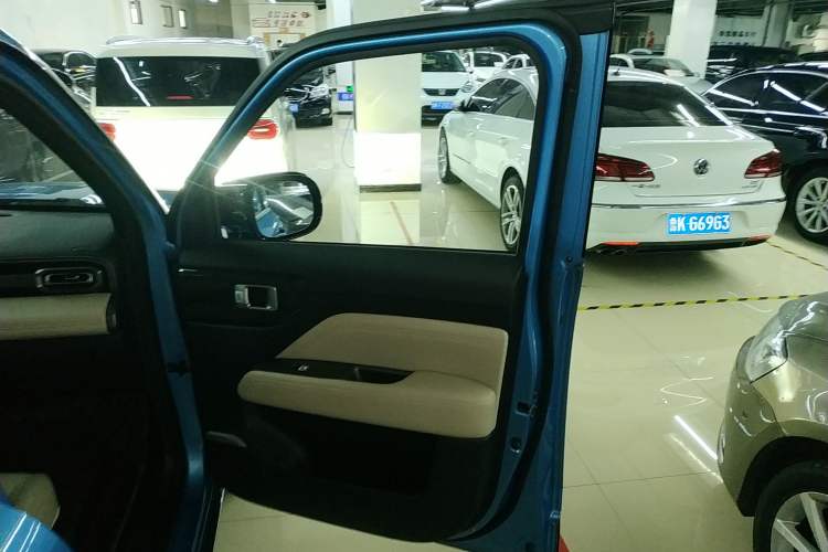 Used Baojun Spark EUV 2024 Flagship Edition 4 Seats Interior 5