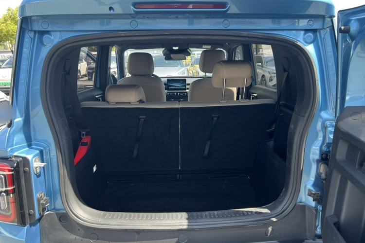 Used Baojun Spark EUV 2024 Prestige Edition 4 Seats Interior 5