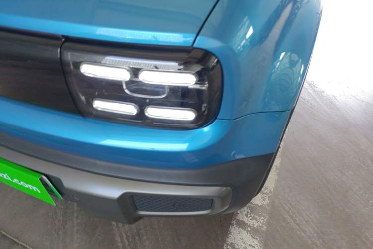 Used Baojun Spark EUV 2024 Prestige Edition 4 Seats Left Front Headlight