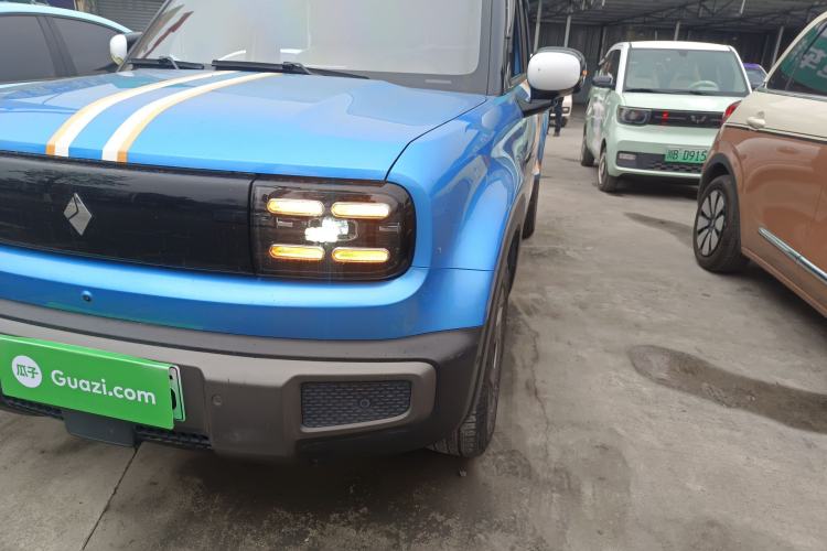 Used Baojun Spark EUV 2024 Prestige Edition 4 Seats Left Front Headlight
