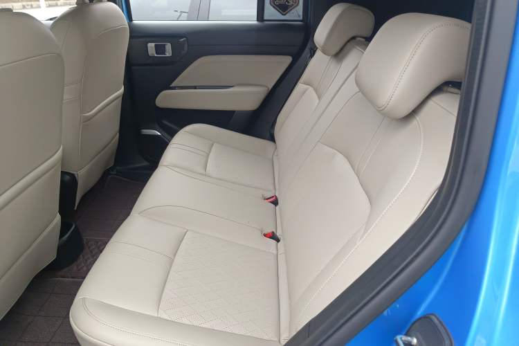 Used Baojun Spark EUV 2024 Prestige Edition 4 Seats Left Rear Seat