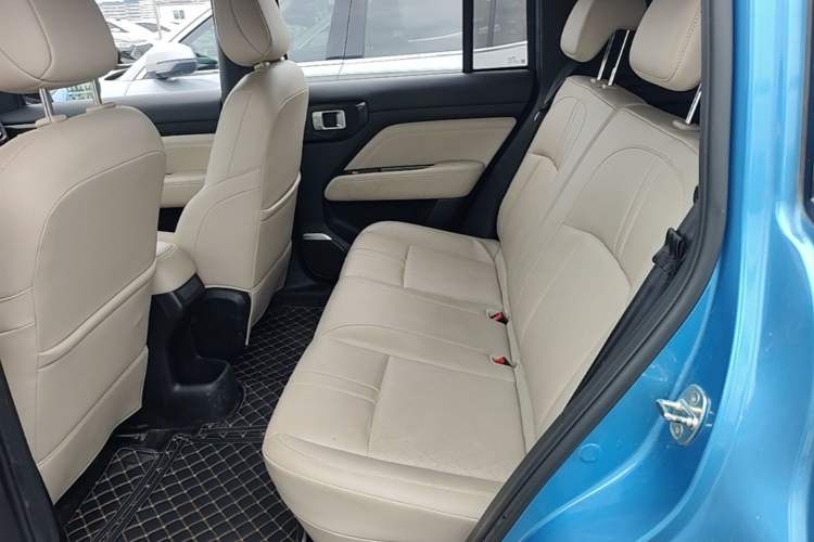 Used Baojun Spark EUV 2024 Prestige Edition 4 Seats Left Rear Seat