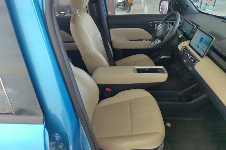 Used Baojun Spark EUV 2024 Prestige Edition 4 Seats Right Front Seat
