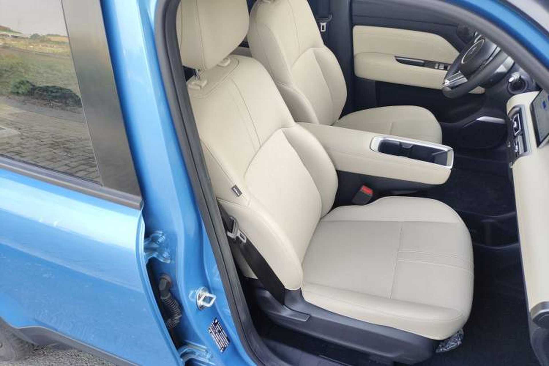 Used Baojun Spark EUV 2024 Prestige Edition 4 Seats Right Front Seat
