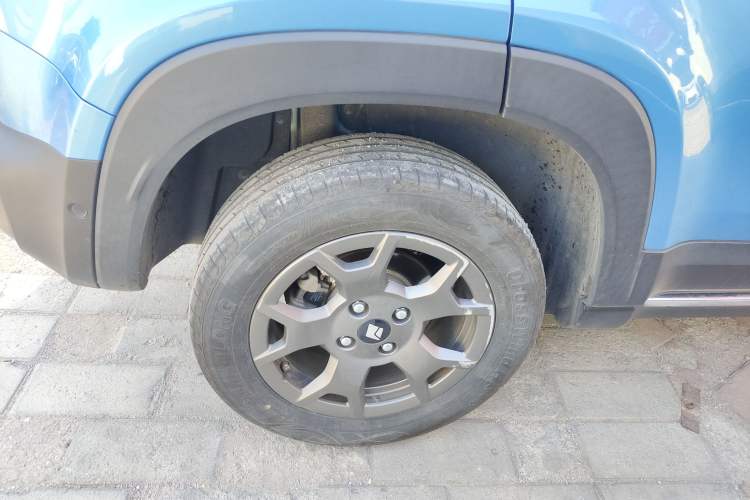Used Baojun Spark EUV 2024 Prestige Edition 4 Seats Right Rear Wheel Hub