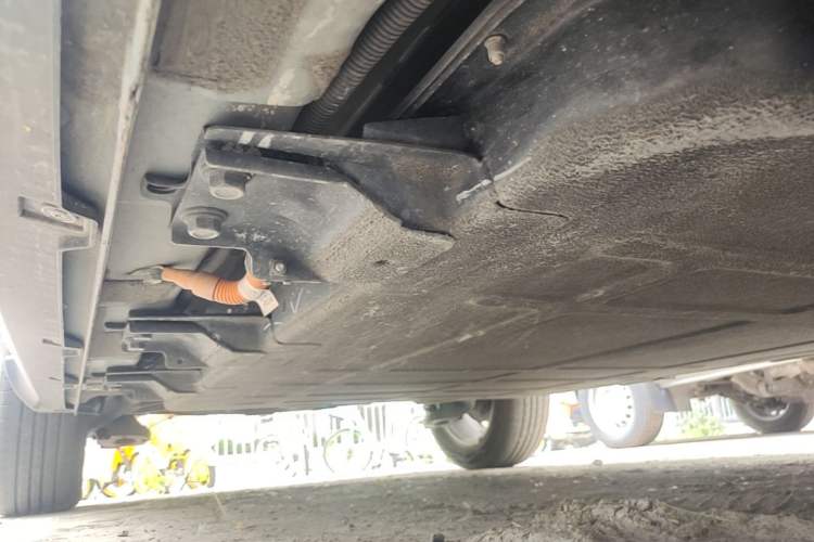 Used Baojun Spark EUV 2024 Prestige Edition 4 Seats Right Side Sill