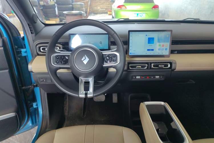 Used Baojun Spark EUV 2024 Prestige Edition 4 Seats Steering Wheel
